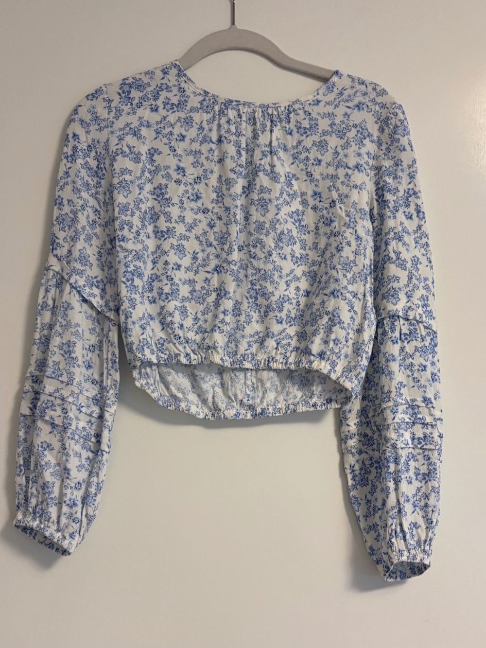 Z supply cropped floral blouse